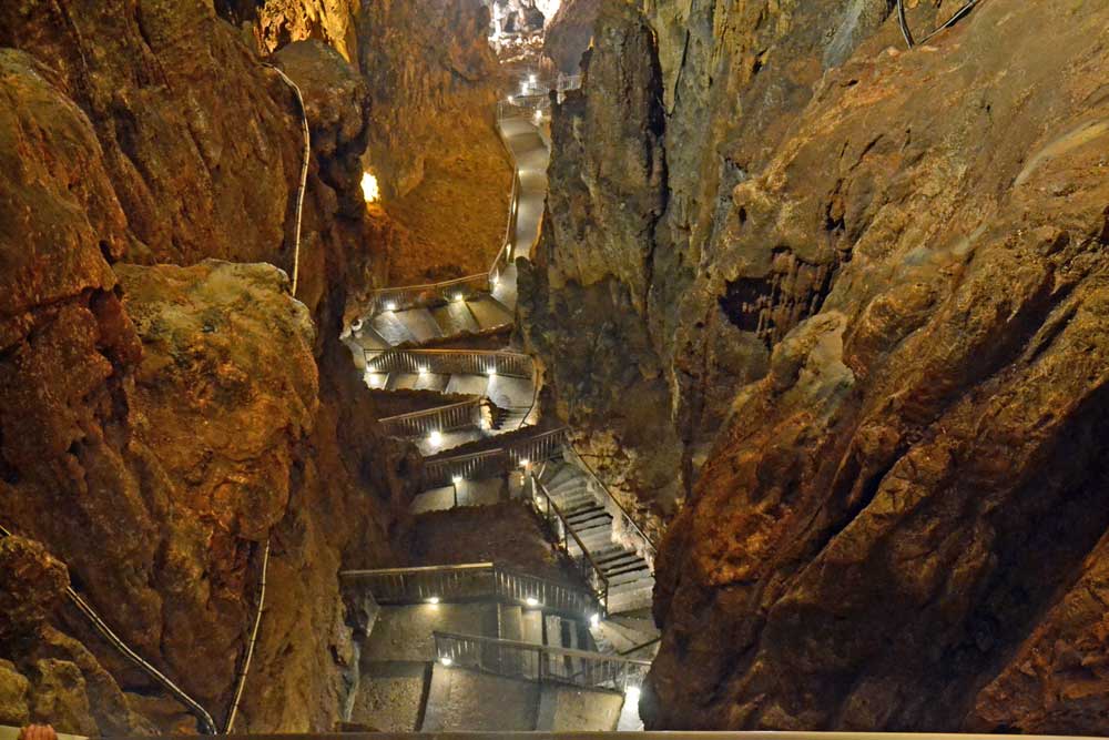www.goodmorningtrieste.it_ il percorso in grotta gigante