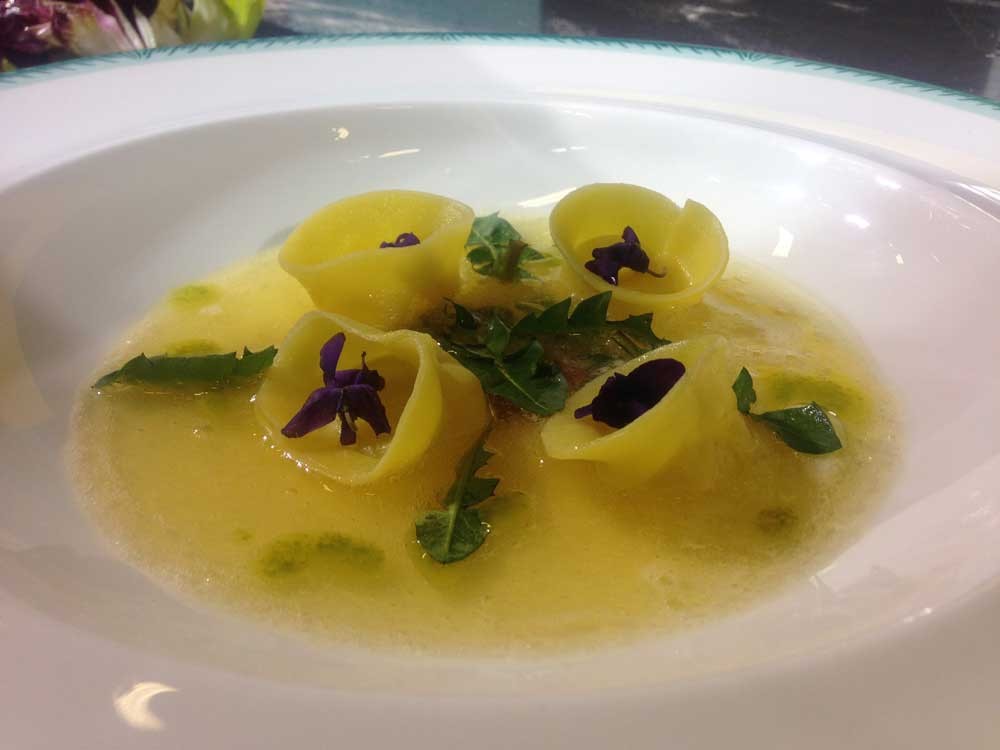 la ricetta della domenica | tortelli ripieni di olio liquido